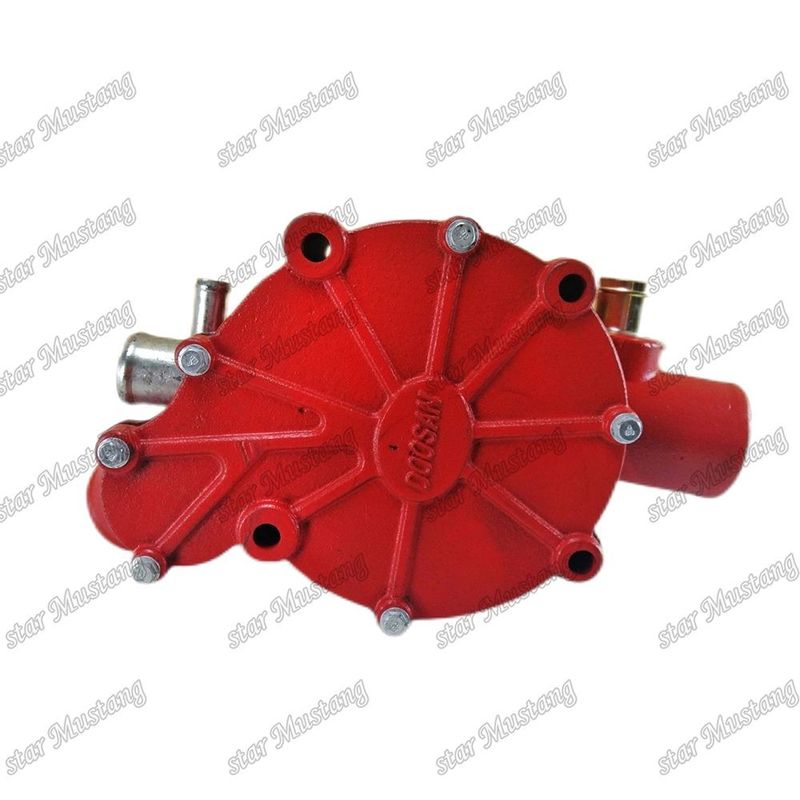 Pompes à eau DE12 DE12TIS 65.06500-6124D Pièces détachées de réparation de moteurs diesel Doosan