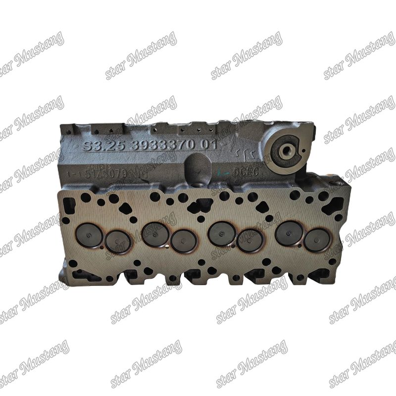 4D102 Assemblage de la tête de cylindre du moteur 3933370 3966454 3933352 Pour pièces détachées de moteur Cummins
