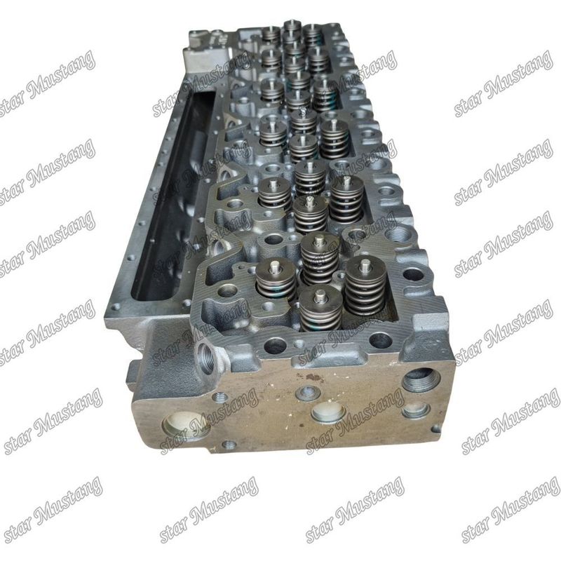 QSC8.3 Assemblage de la tête de cylindre du moteur 24V 46298847 3973630 Pour pièces détachées de moteur Cummins