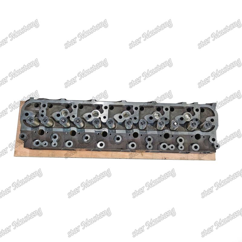 Assemblage de la tête de cylindre S6D105-1 6137-12-1020 6137-12-1060 Pour les pièces détachées du moteur KOMATSU