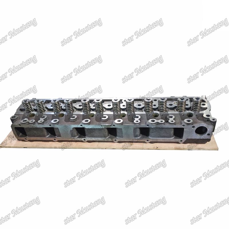 Assemblage de la tête de cylindre S6D105-1 6137-12-1020 6137-12-1060 Pour les pièces détachées du moteur KOMATSU