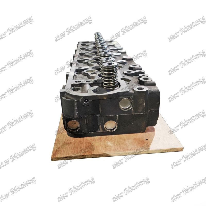 Assemblage de la tête de cylindre S6D105-1 6137-12-1020 6137-12-1060 Pour les pièces détachées du moteur KOMATSU
