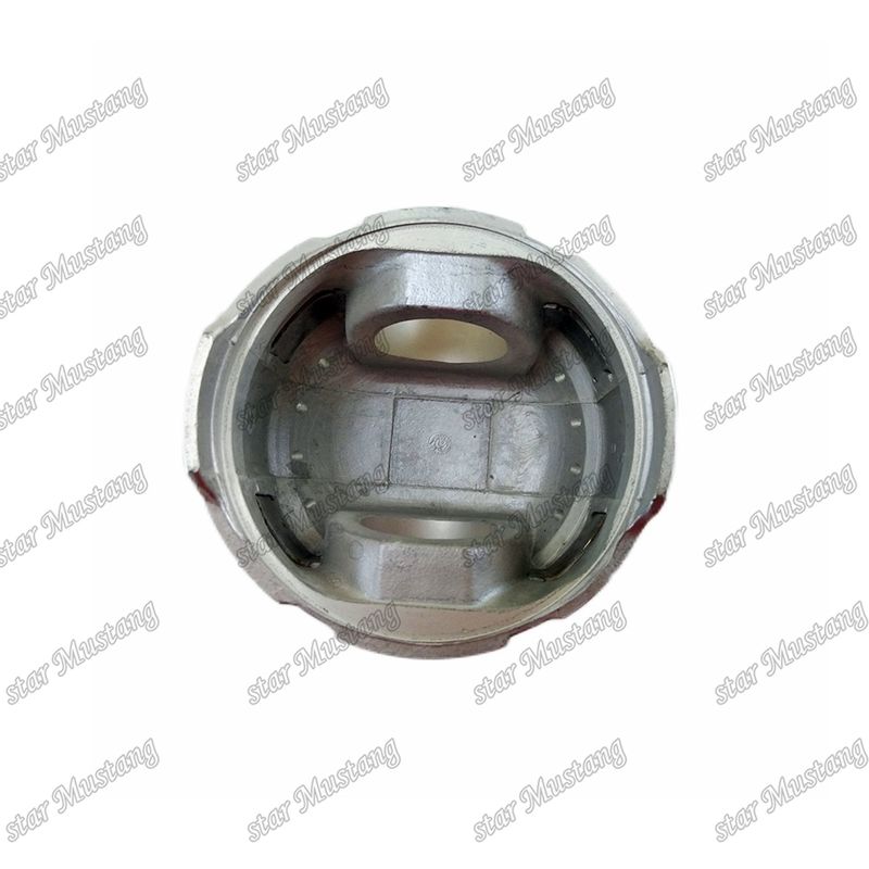 Piston DB58 Fond carré 35 mm trou d'épingle Chambre de combustion 54 mm 65.02501-0153 Pour les pièces de réparation de moteurs diesel Doosan