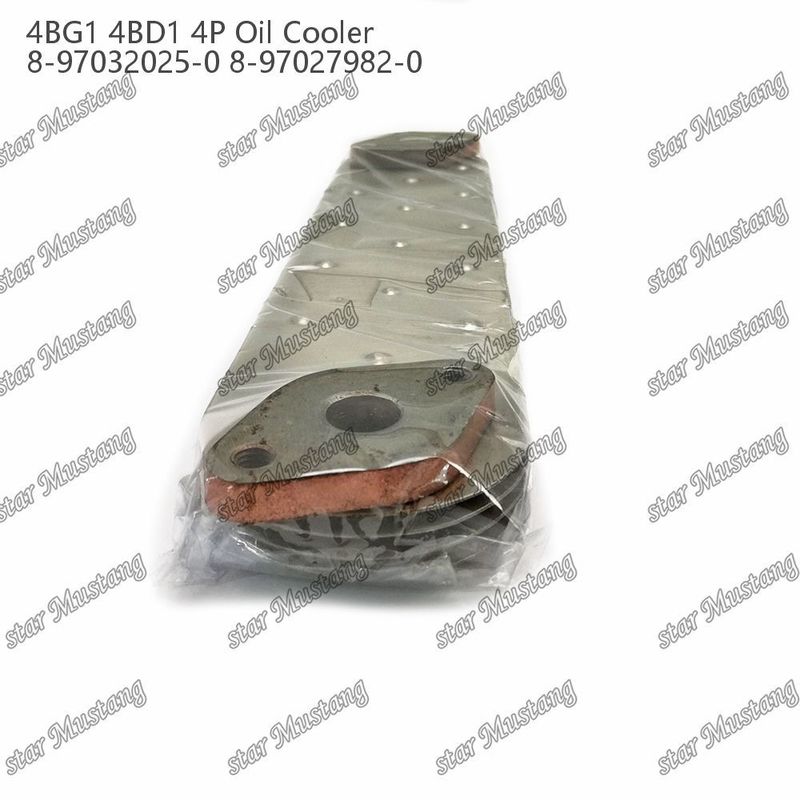 Cooler à huile 4BG1 4BD1 4P 8-97032025-0 8-97027982-0 Pour les pièces détachées des moteurs Isuzu