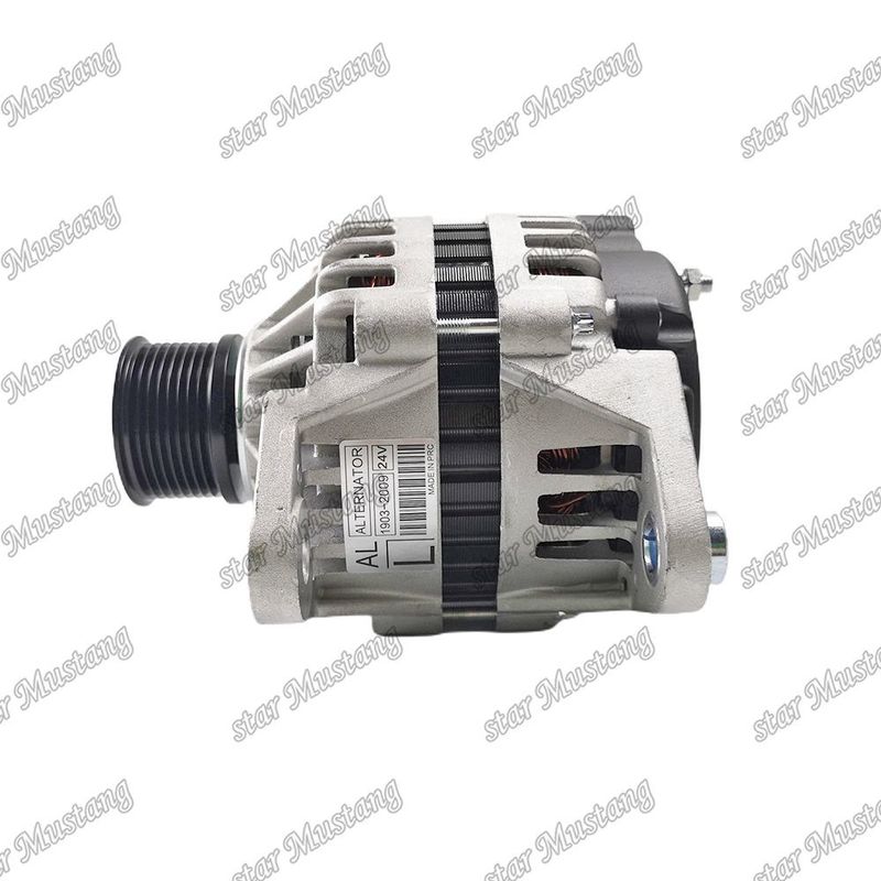 L'alternateur 6BT5.9 R220-5 LG925 24V 70A 8PK 3936680 6008256110 4094089 5263220