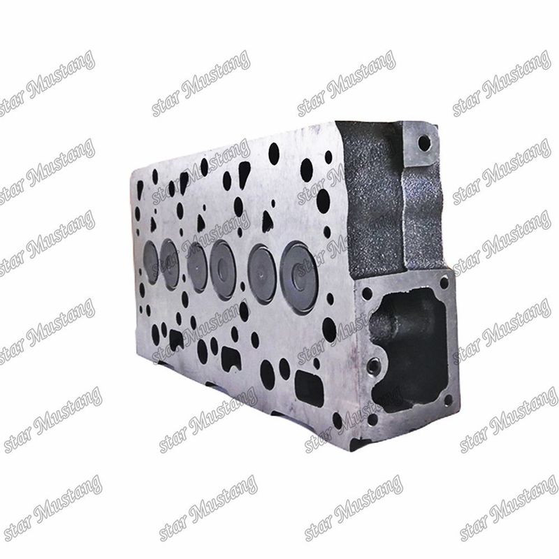 Assemblage de la tête de cylindre D1105 1G053-03040 1G065-03044 16032-03042 16261-03040 Convient pour les pièces détachées du moteur Kubota