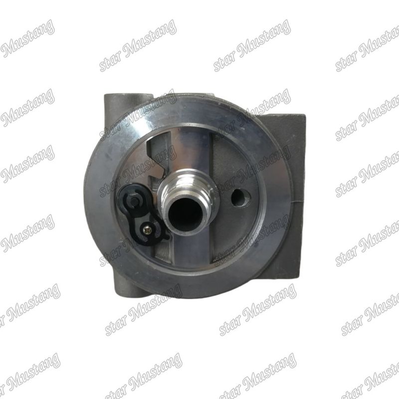 Siège de filtre diesel SK200-8 adapté aux pièces du moteur Deutz