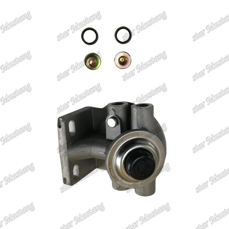 Siège de filtre diesel SK200-8 adapté aux pièces du moteur Deutz